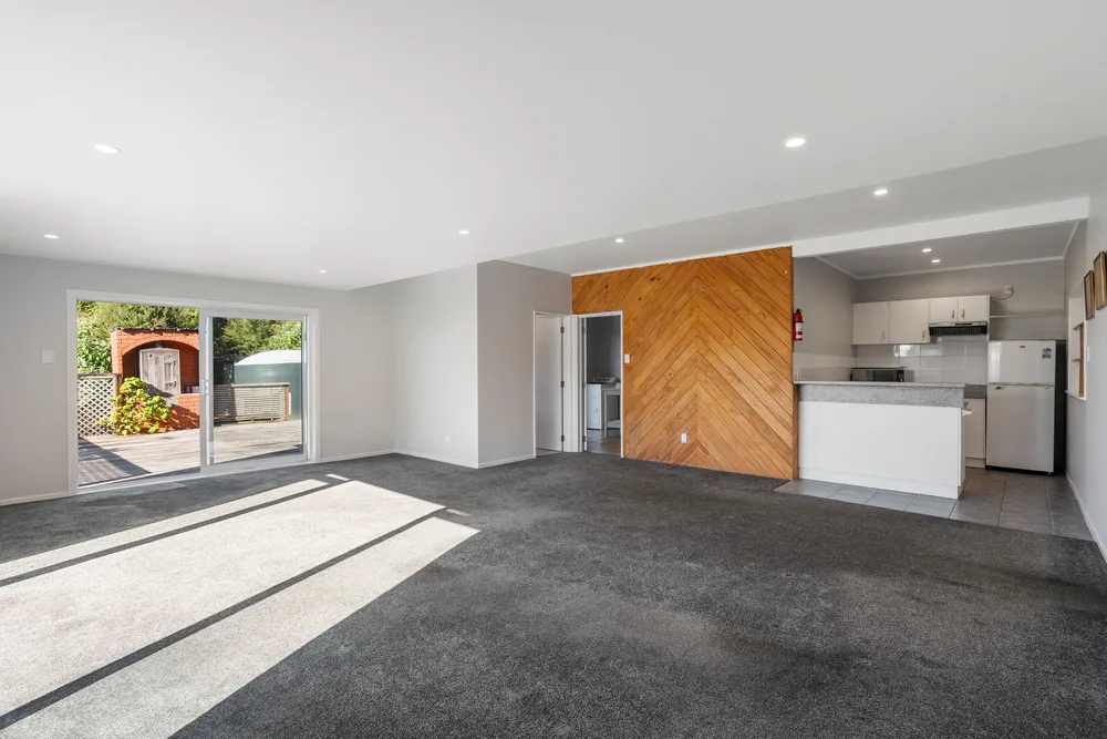 Photos of 27 Tui Crescent