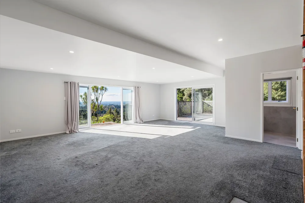 Photos of 27 Tui Crescent
