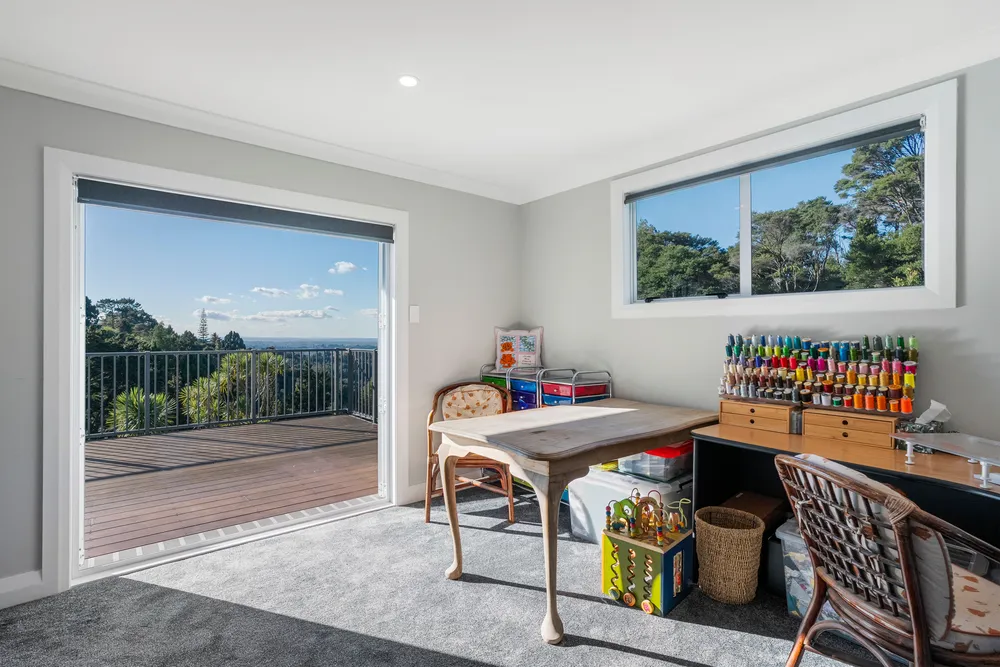 Photos of 27 Tui Crescent