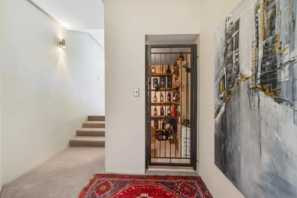 Photos of 498 Redoubt Road