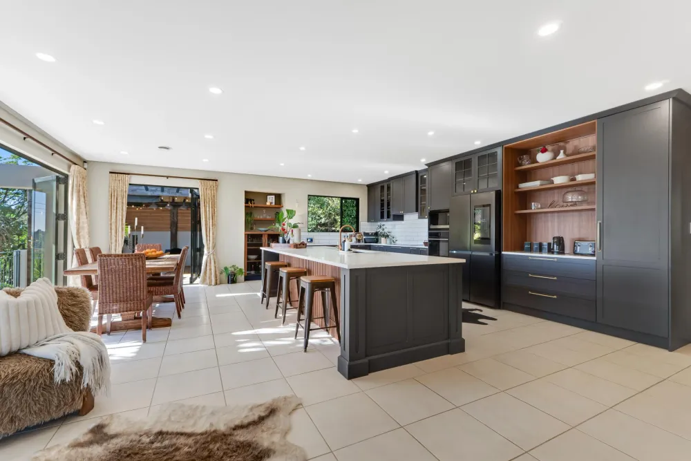 Photos of 498 Redoubt Road