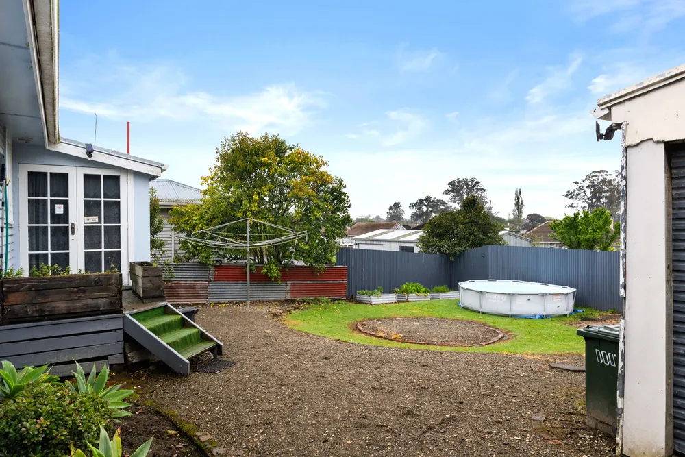 Photos of 270 Stout Street