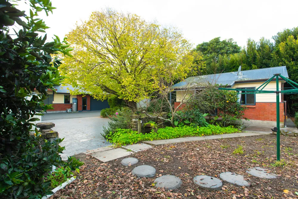 Photos of 150 Main Road