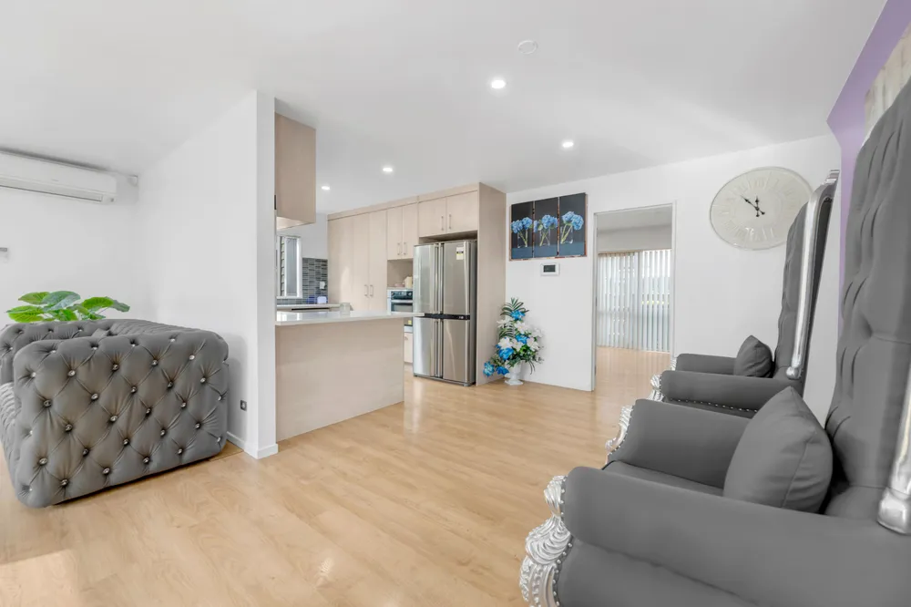 Photos of 7 Undine Street