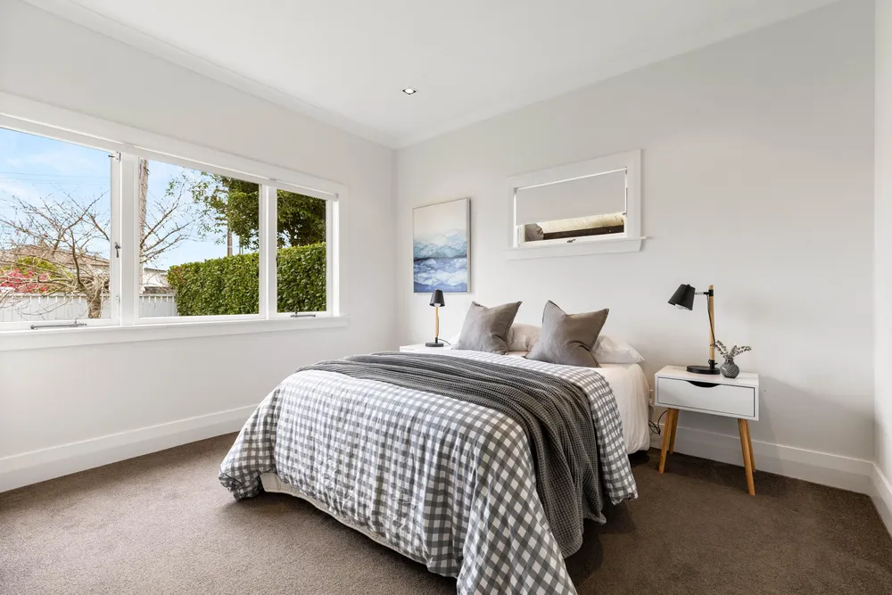 Photos of 15 Maranui Avenue