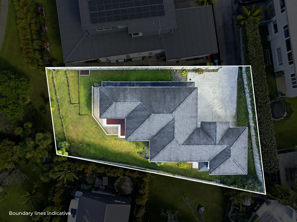 Photos of 1053b Whangaparaoa Road