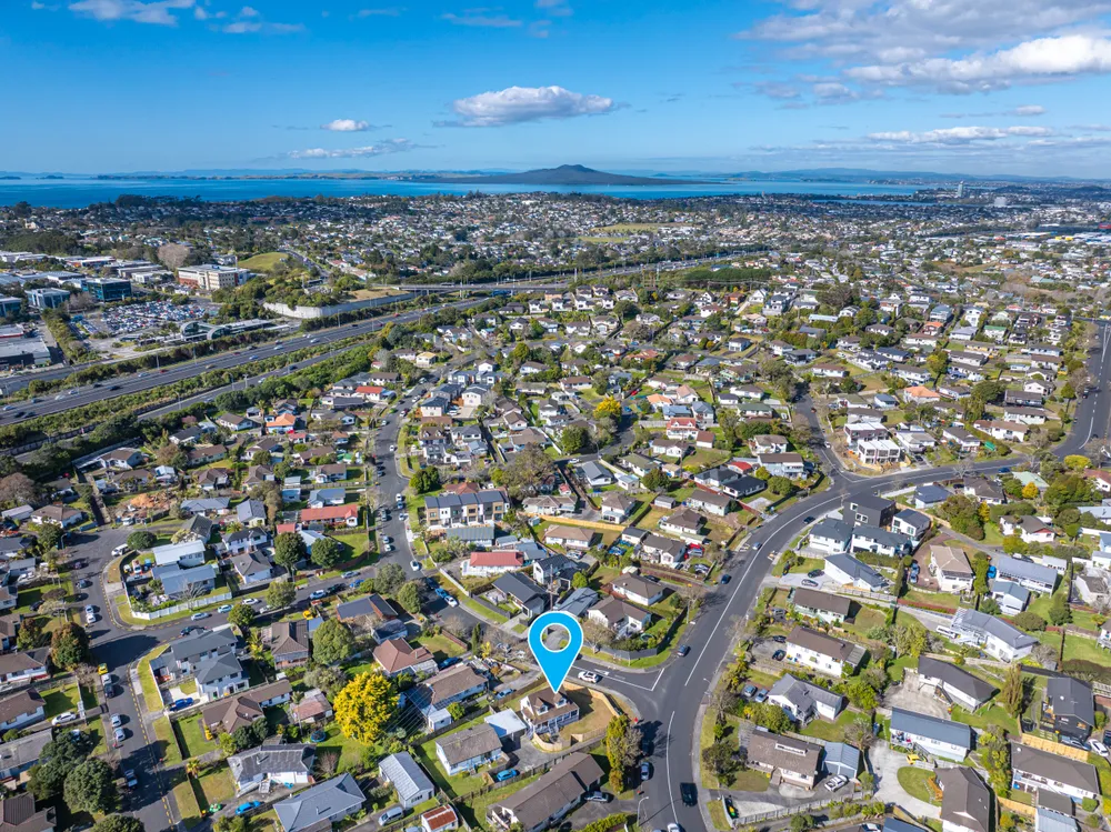 Photos of 1/107 Santiago Crescent
