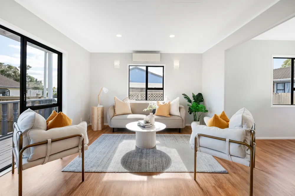 Photos of 1/107 Santiago Crescent