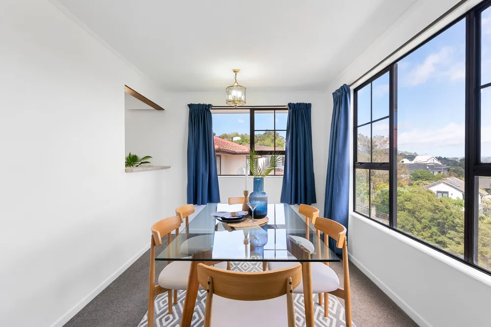 Photos of 7 Mandeville Crescent
