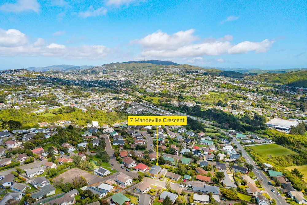 Photos of 7 Mandeville Crescent