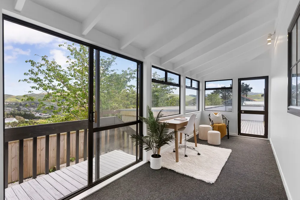 Photos of 7 Mandeville Crescent