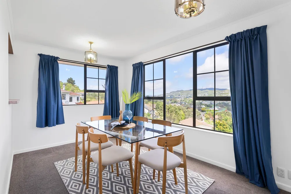 Photos of 7 Mandeville Crescent