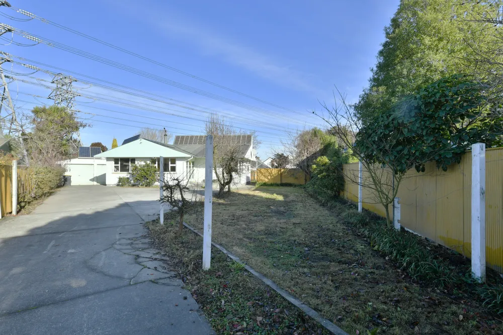 Photos of 31 Appleby Crescent