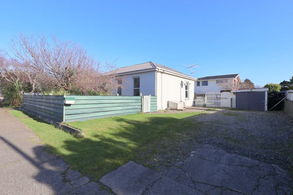 Photos of 27 Metzger Street