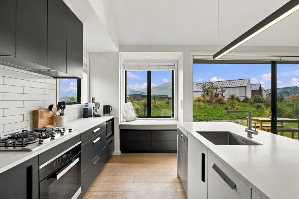 Photos of 5 Kotuku Lane