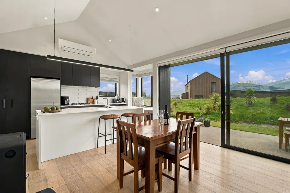 Photos of 5 Kotuku Lane