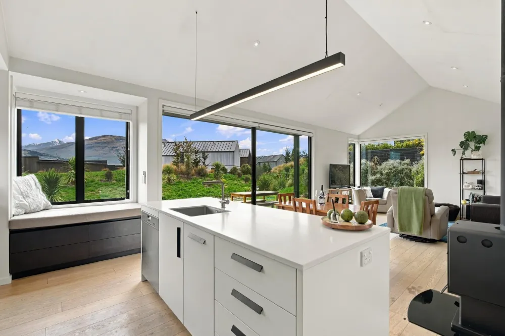 Photos of 5 Kotuku Lane