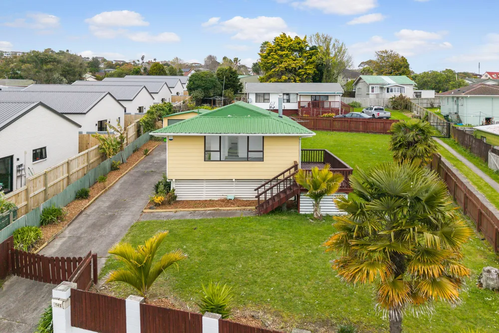 Photos of 145 Boundary Road