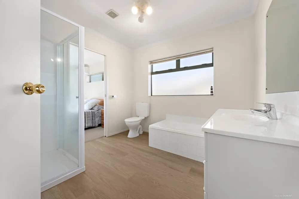 Photos of 3 Grand Drive