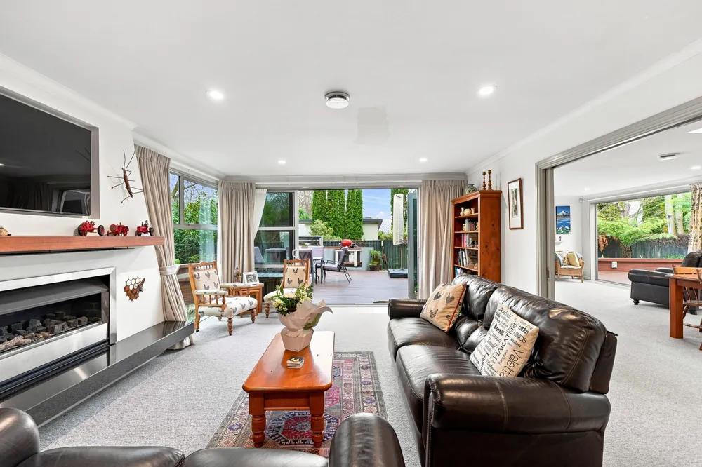 Photos of 157A Bowenvale Avenue