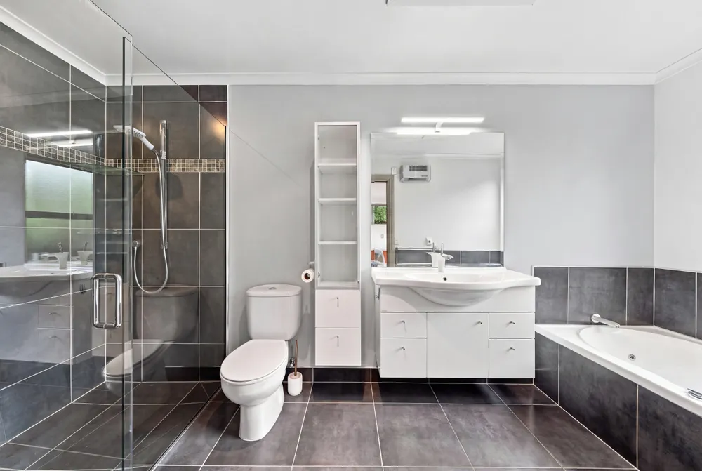 Photos of 157A Bowenvale Avenue