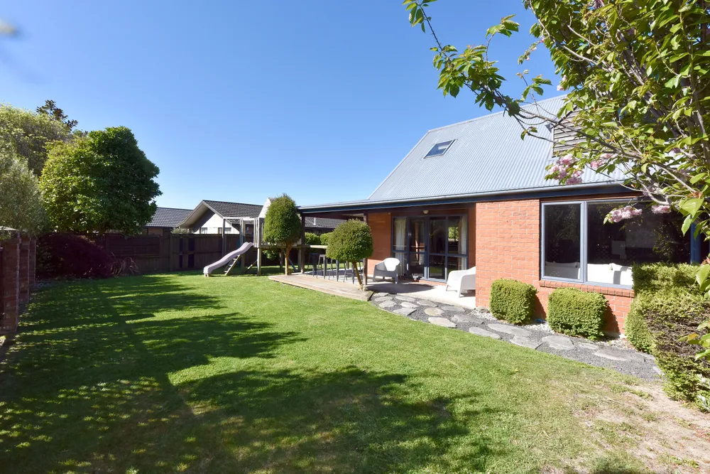 Photos of 1 Carinya Lane