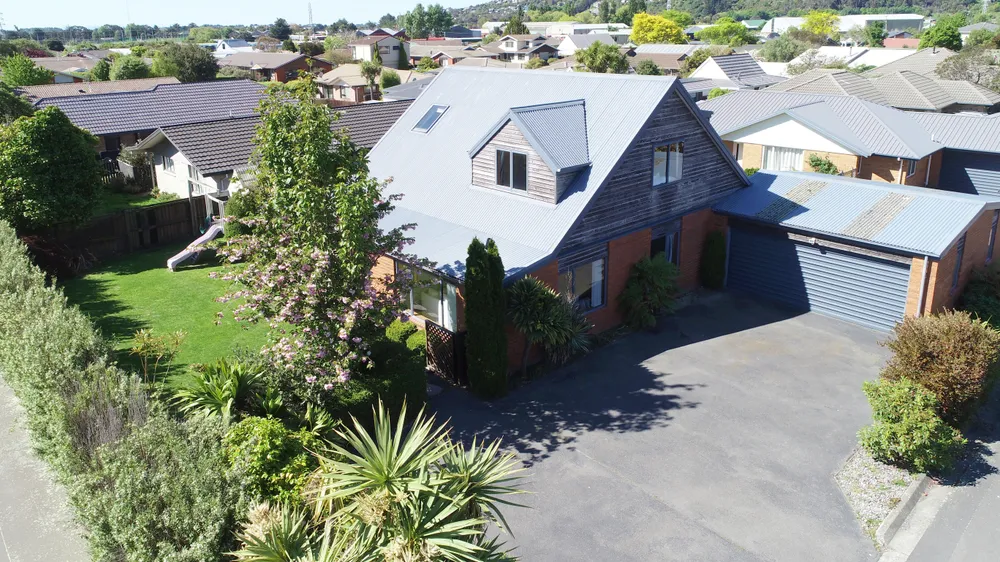 Photos of 1 Carinya Lane