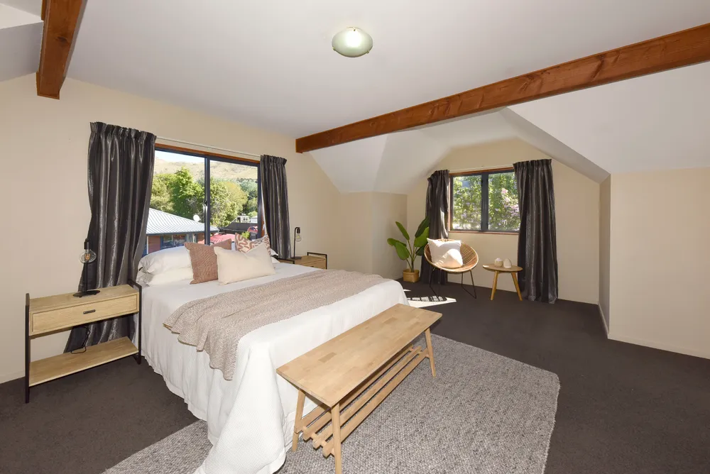 Photos of 1 Carinya Lane