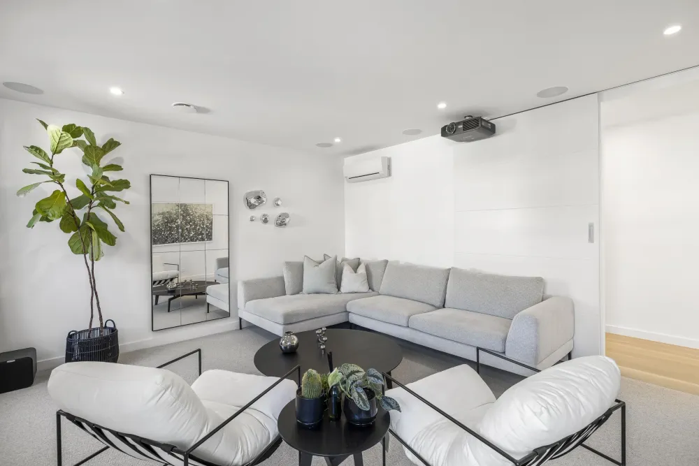 Photos of 10 Richard Street