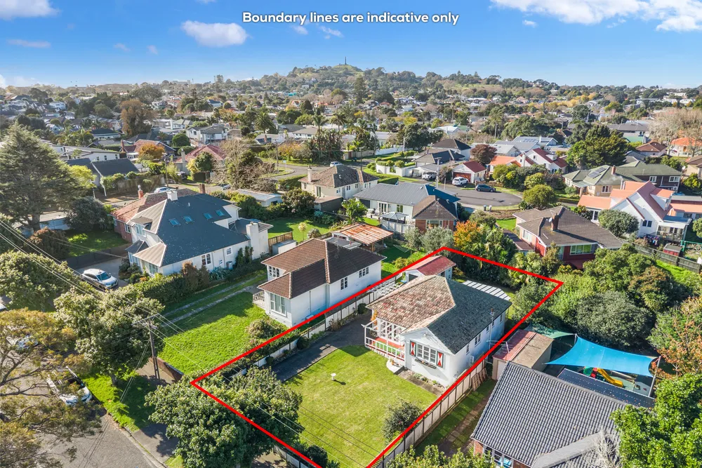 Photos of 48 Buckley Road