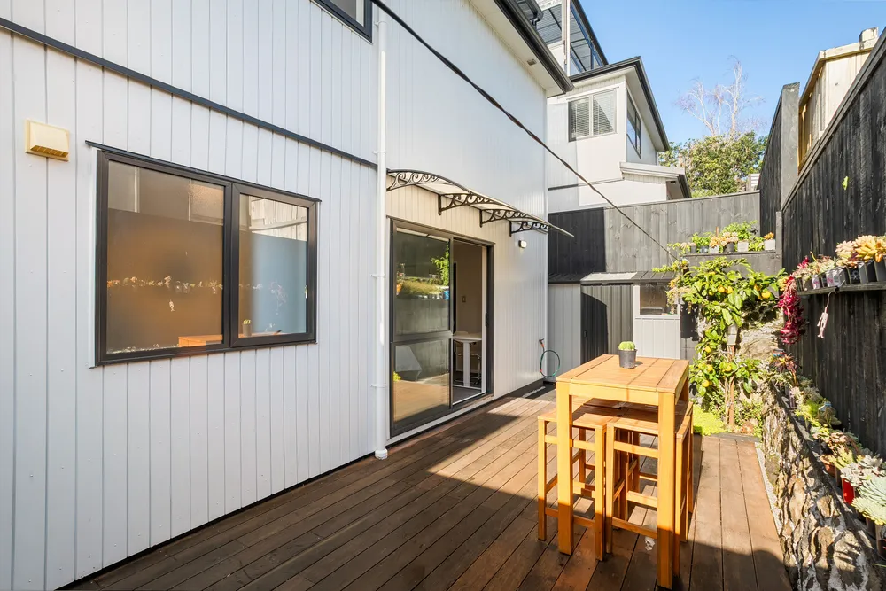 Photos of 27B View Road