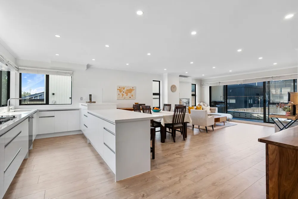 Photos of 27B View Road
