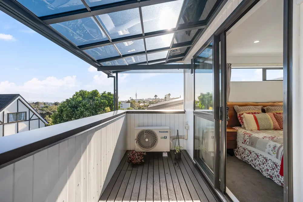 Photos of 27B View Road