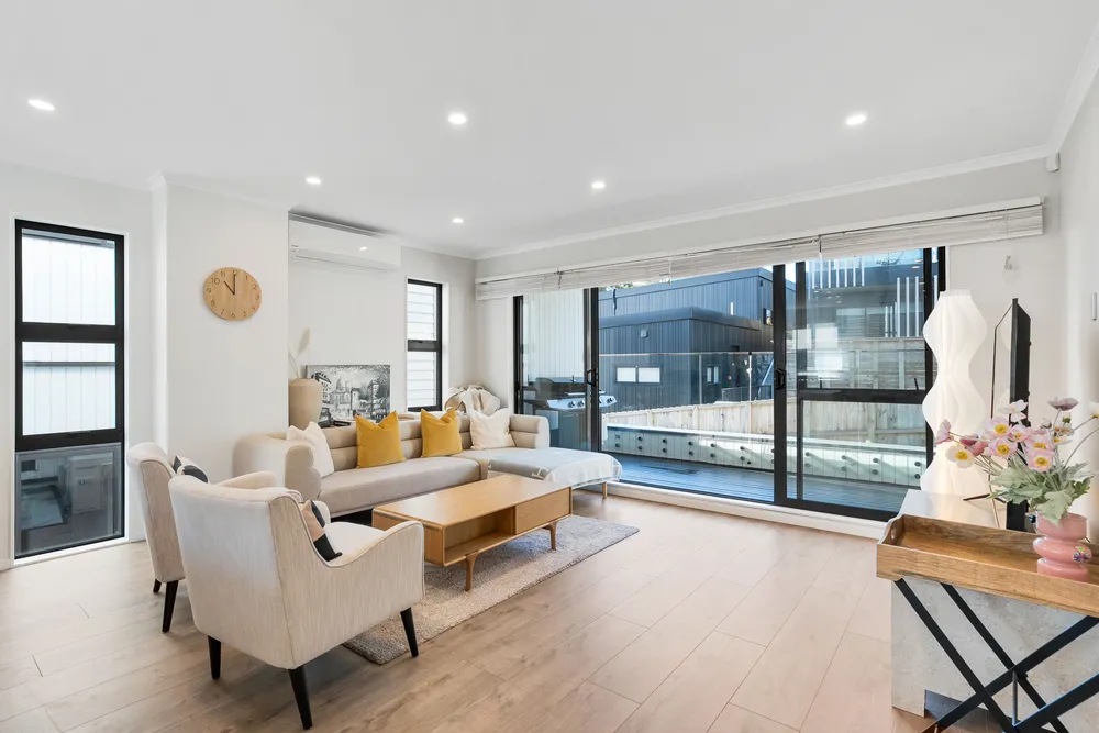 Photos of 27B View Road