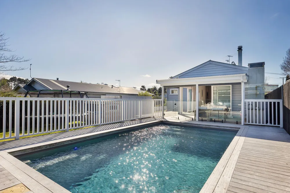 Photos of 6 Verona Avenue