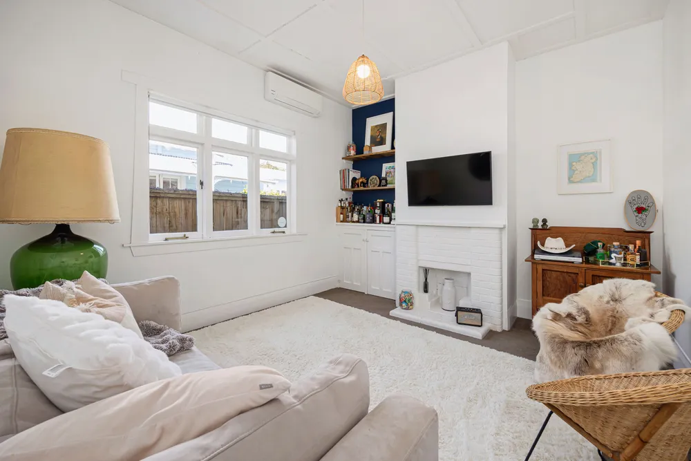 Photos of 6 Verona Avenue