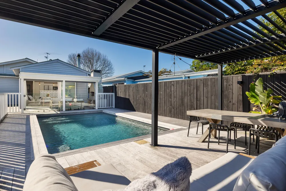 Photos of 6 Verona Avenue