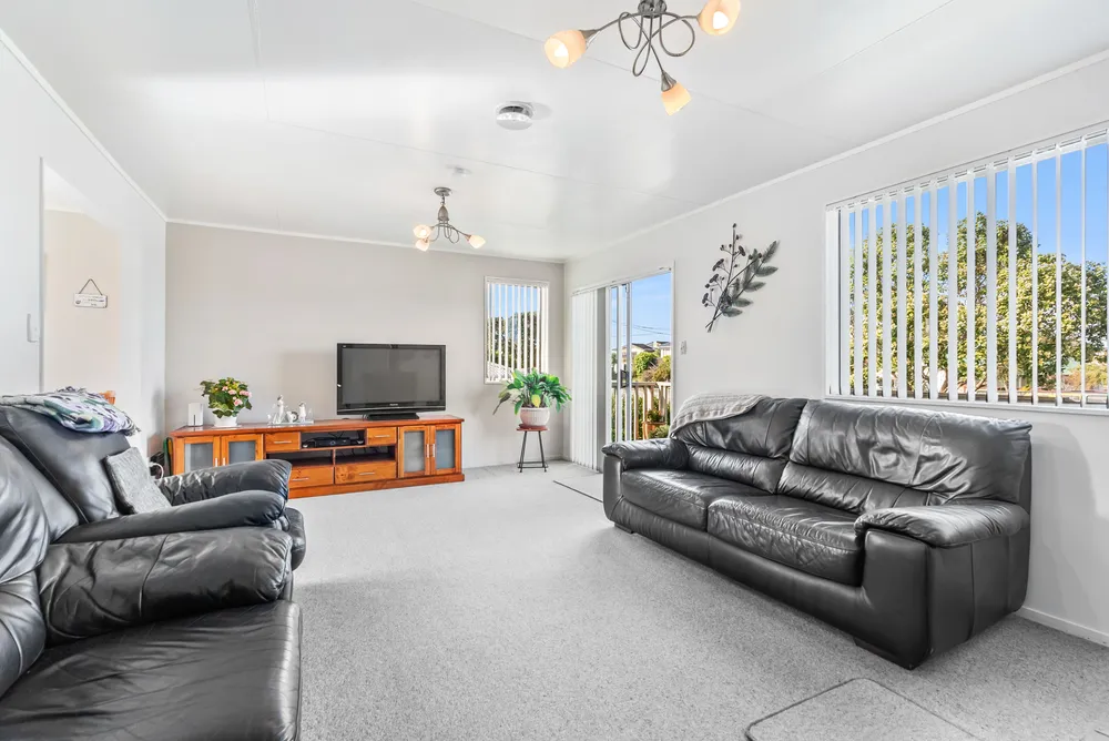 Photos of 25 Bream Bay Drive