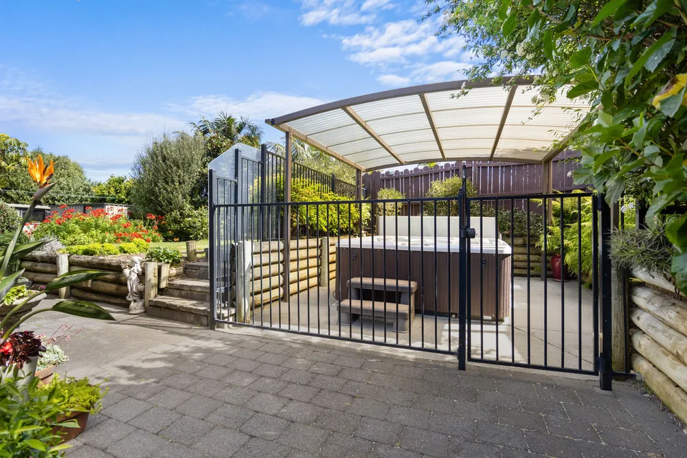 Photos of 12 St Simon Place