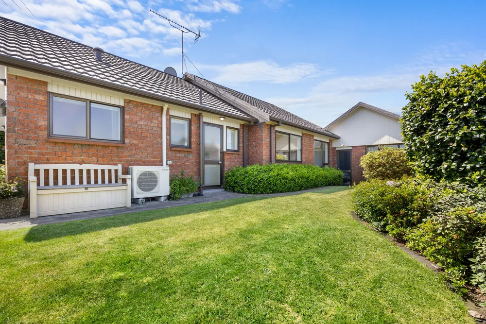 Photos of 12 St Simon Place