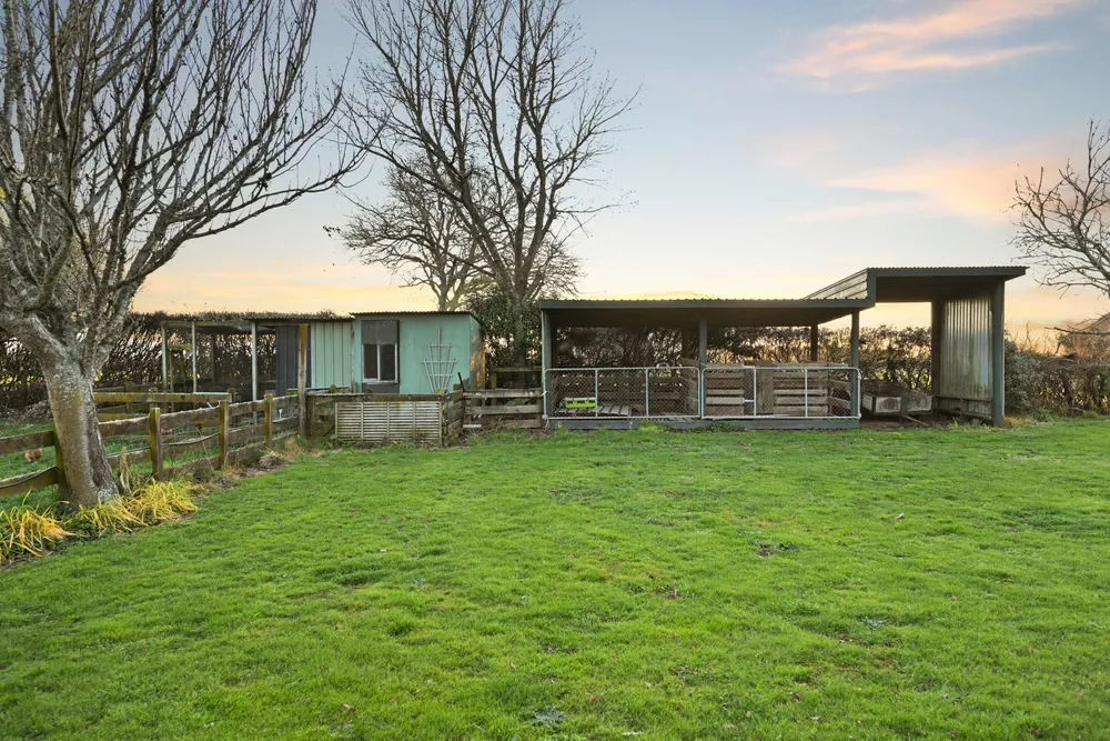 Photos of 77B Oaklea Lane