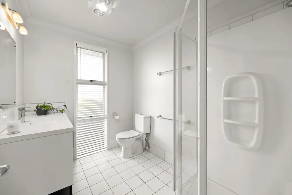 Photos of 77B Oaklea Lane
