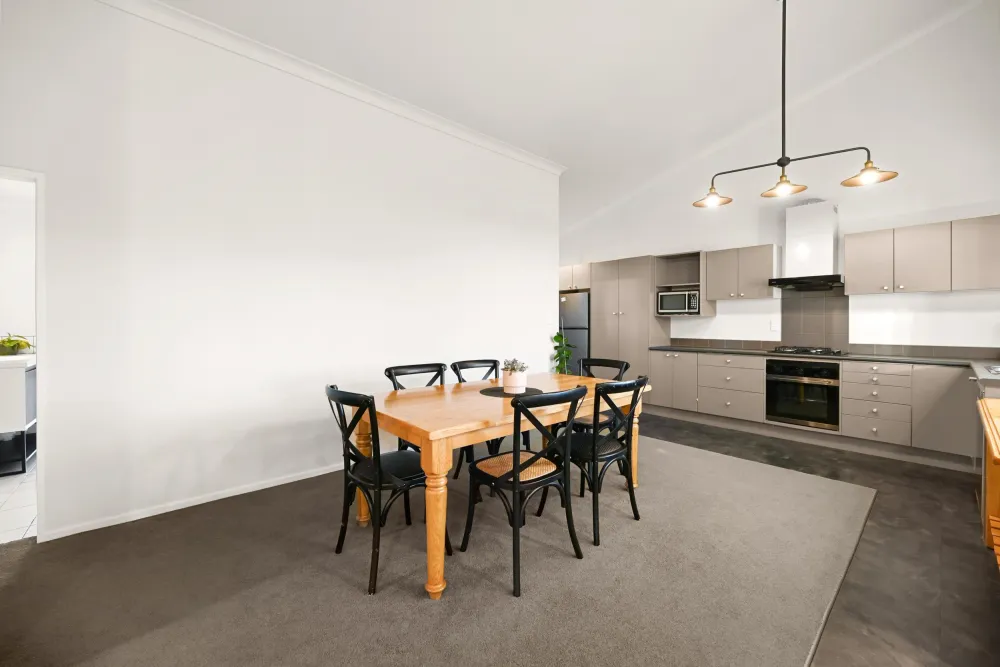 Photos of 77B Oaklea Lane