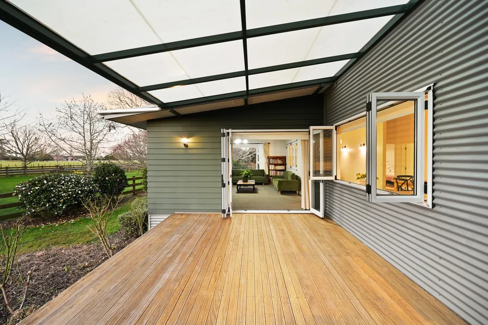 Photos of 77B Oaklea Lane