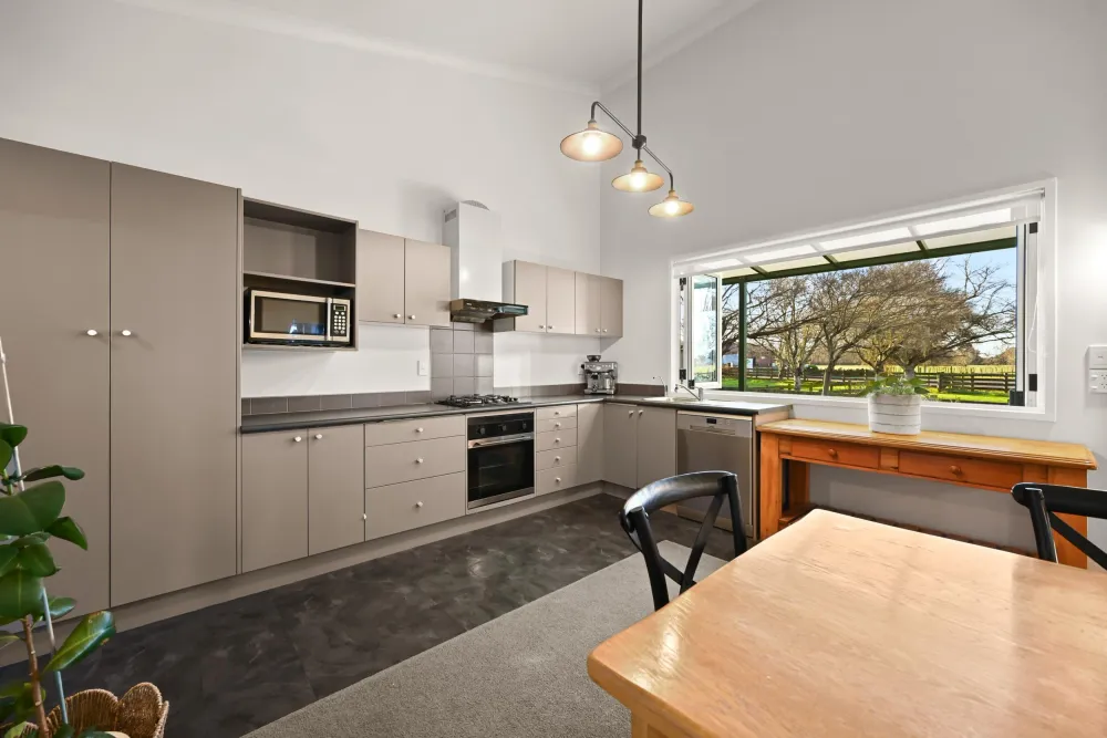 Photos of 77B Oaklea Lane