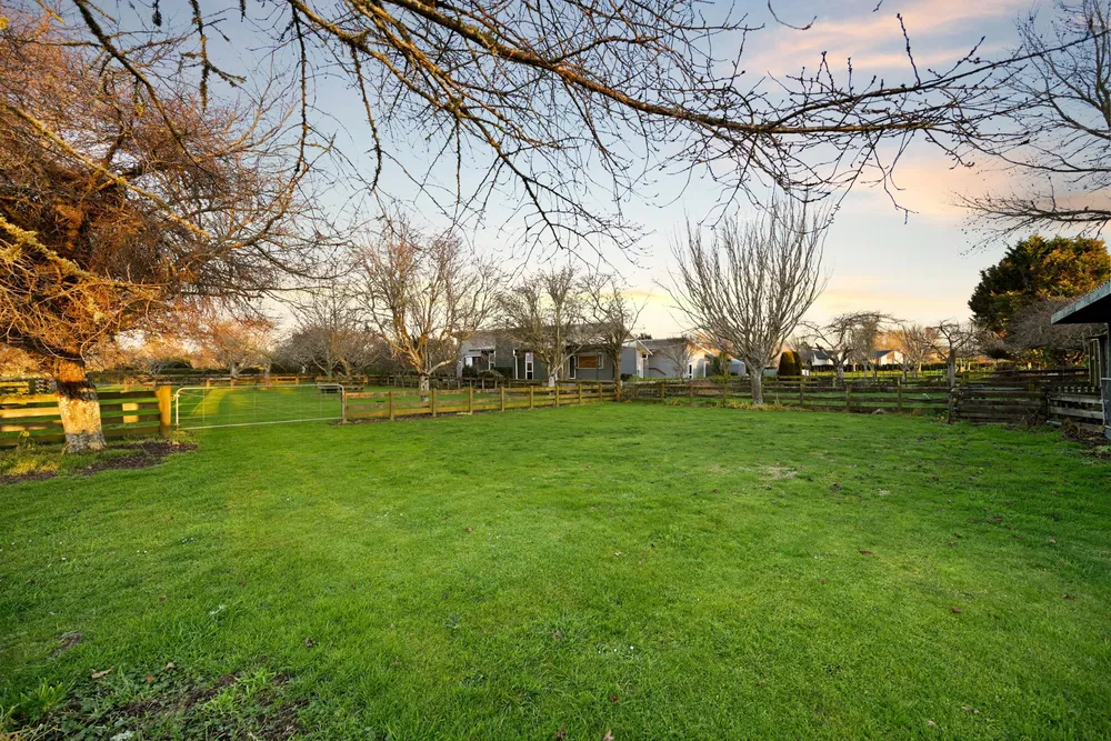 Photos of 77B Oaklea Lane