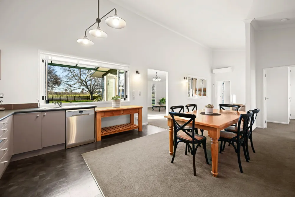 Photos of 77B Oaklea Lane