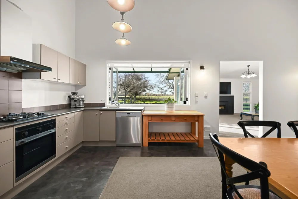 Photos of 77B Oaklea Lane