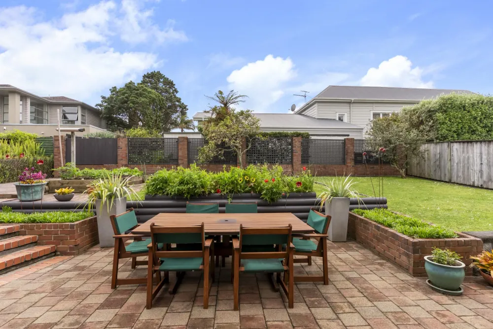 Photos of 10 Glenalmond Road