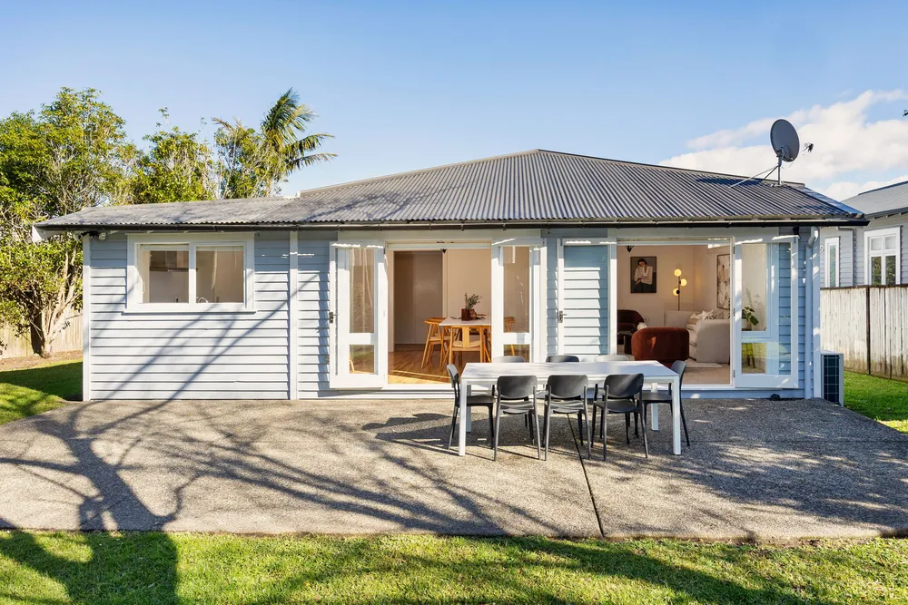 Photos of 43 Parkdale Road